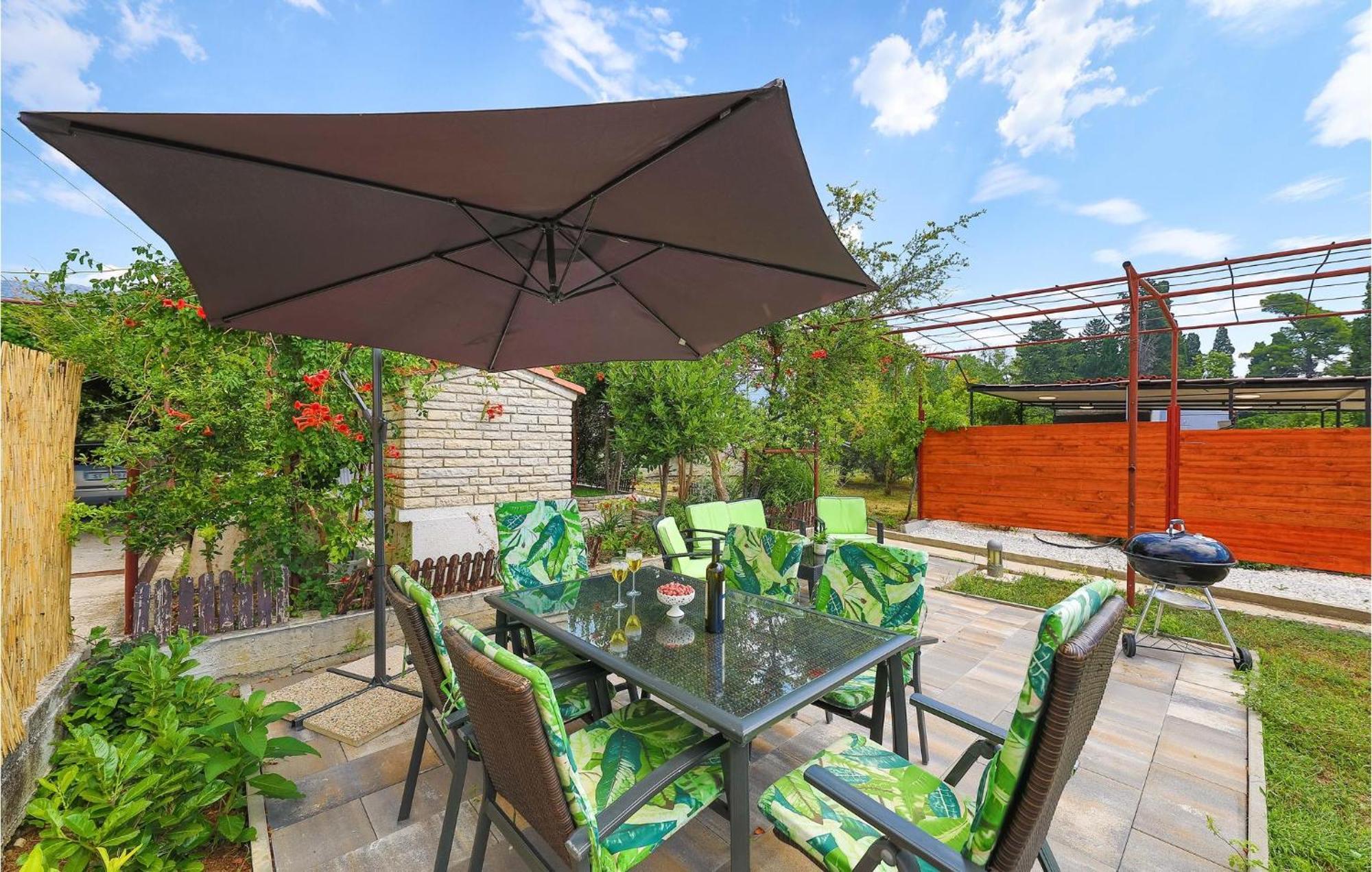 Kaštela Lovely Apartment In Kastel Kambelovac With Wifi מראה חיצוני תמונה